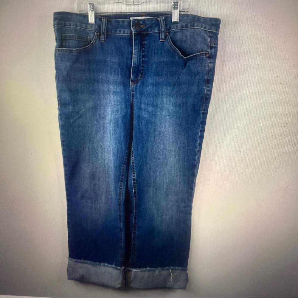 Cleo Women Roll Cuff Cropped Leg Blue Jeans Size 14
